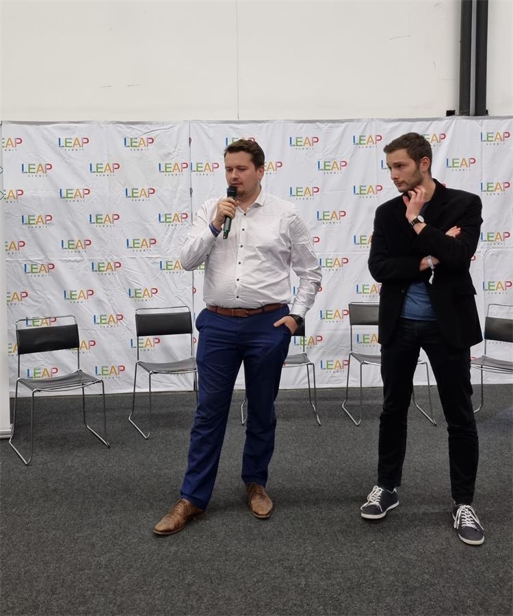 Slika /Direktorij 2/LEAP 1.jpg